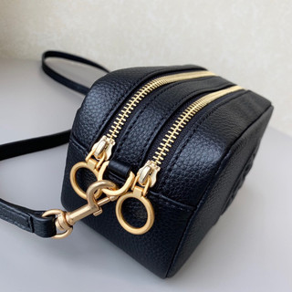 Túi tory burch perry
