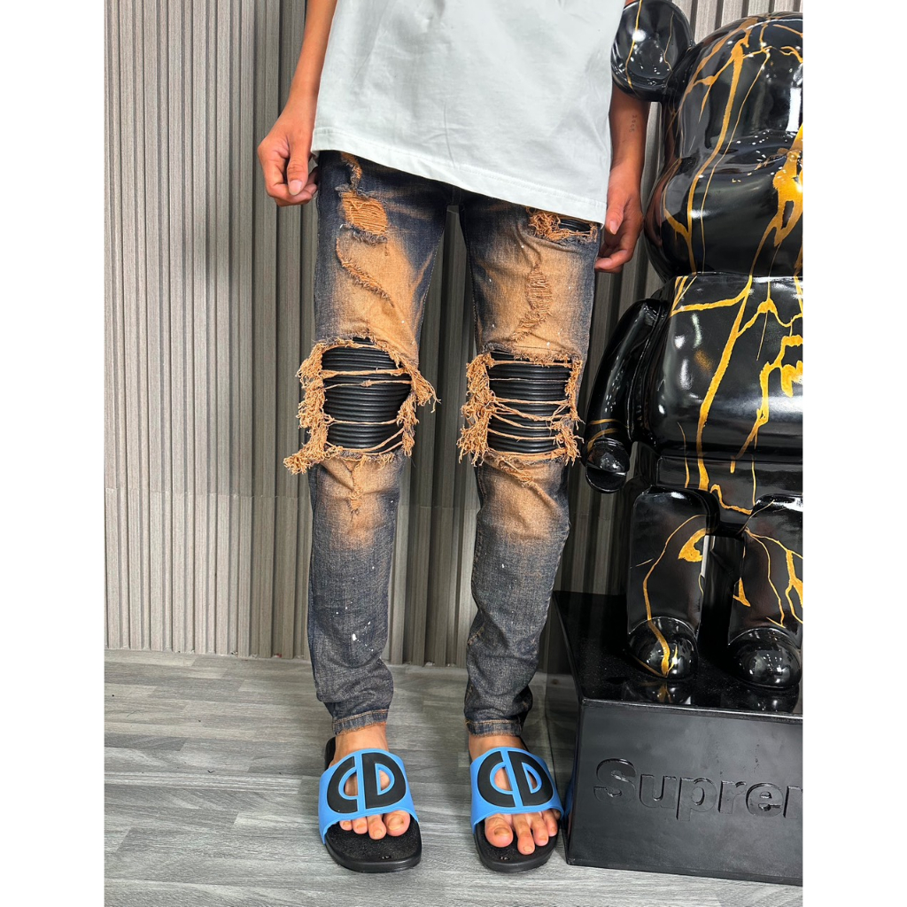 Quần jean dài nam amiri xanh bẩn vá da đen cứng 4 cúc mới nhất 2023