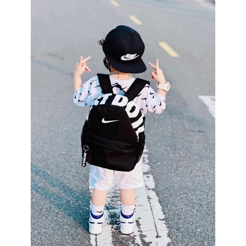 Balo Nike đen bé trai