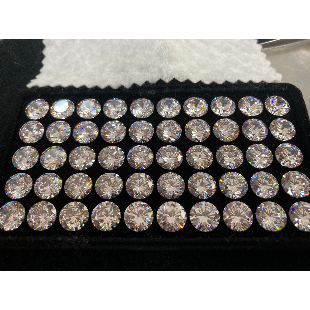 Đá cubic zirconia Star Cut cao cấp ,đá trang sức, đá kim cương nhân tạo loại 10.0 mm -> 15.0 mm