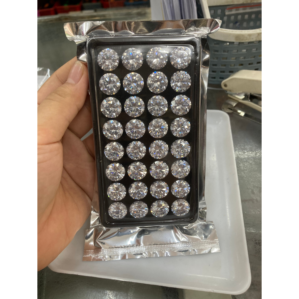 Đá cubic zirconia Star Cut cao cấp ,đá trang sức, đá kim cương nhân tạo loại 10.0 mm -> 15.0 mm