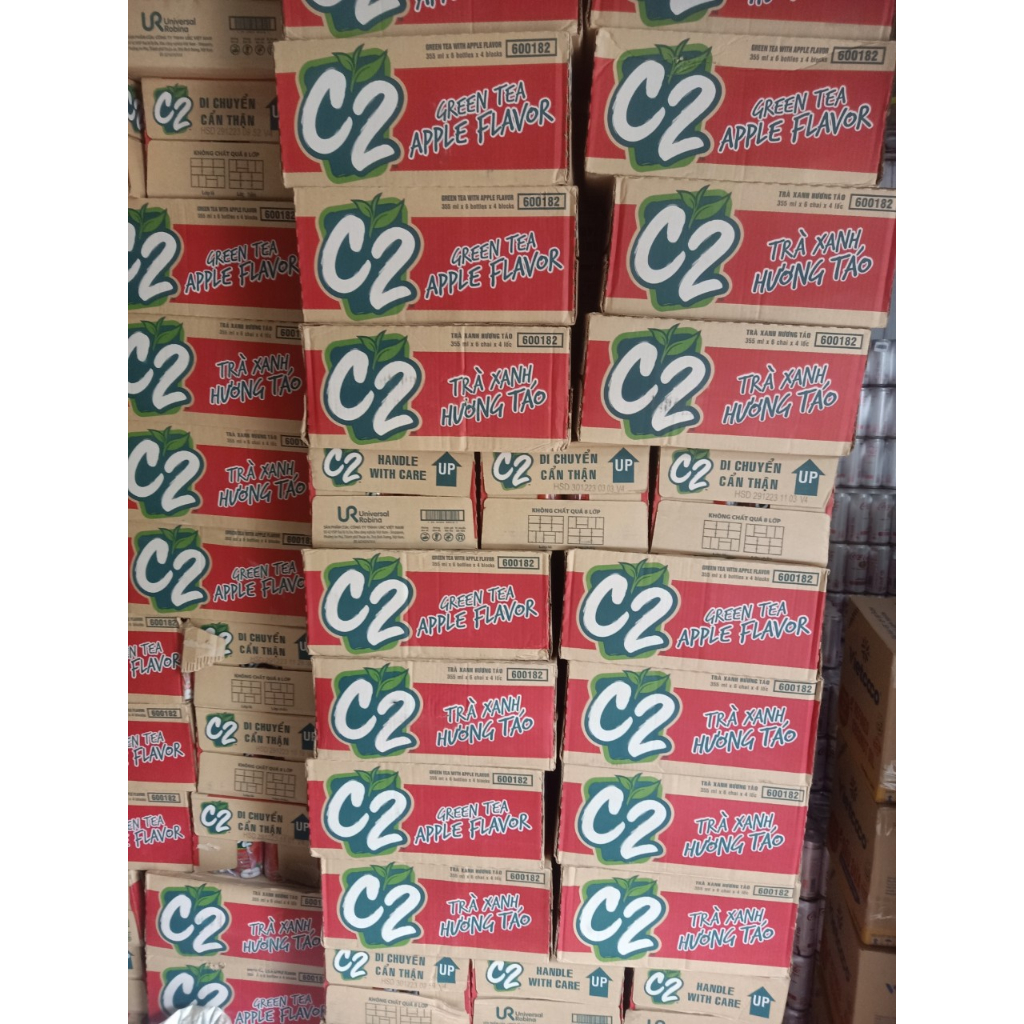 Thùng 24 chai trà xanh C2 hương táo 355ml