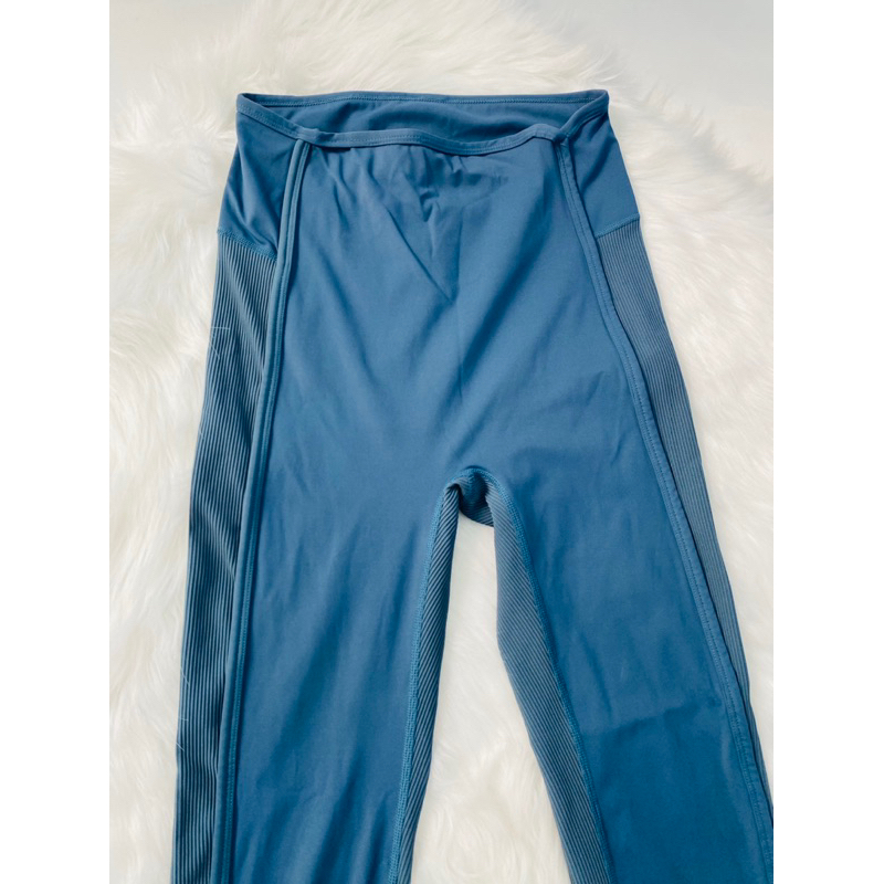 Quần thể thao Size L