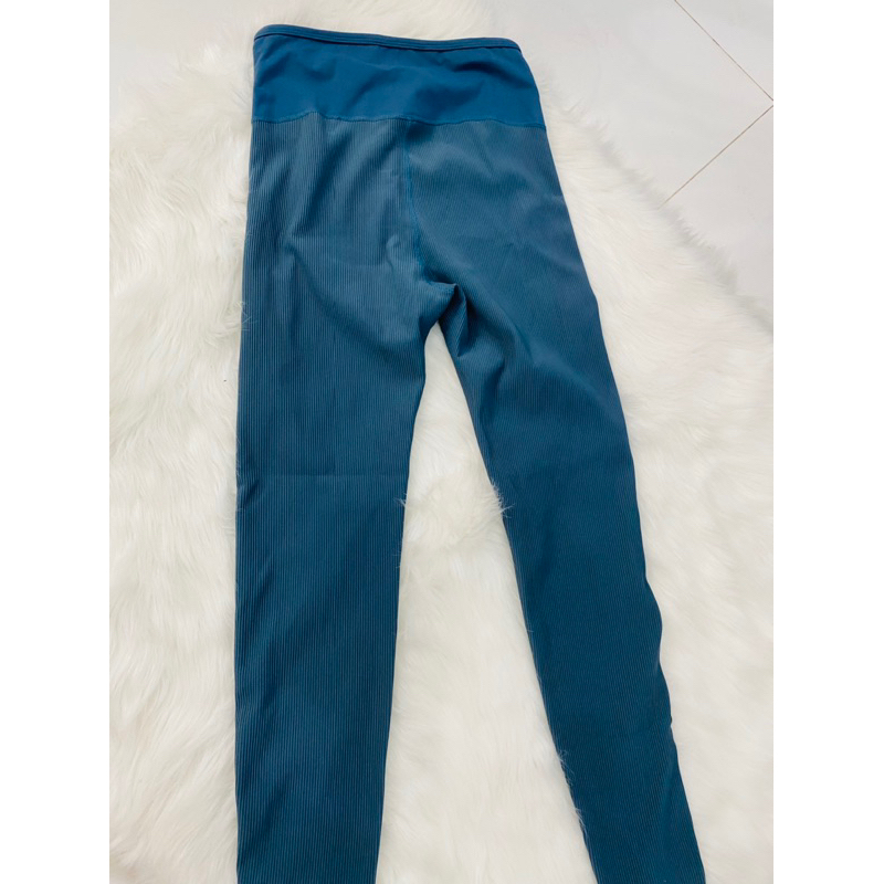 Quần thể thao Size L