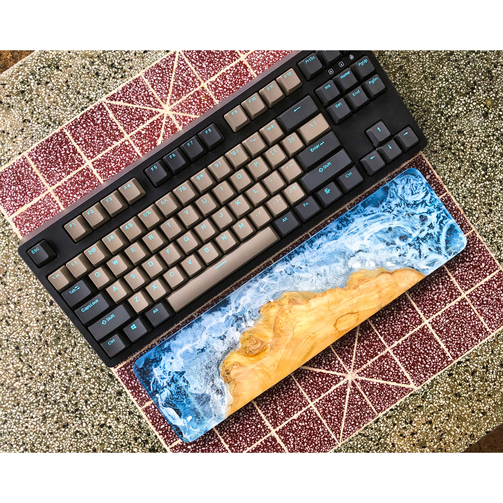 Kê tay bàn phím resin thủ công sóng biển,kê tay gỗ tự nhiên kết hợp epoxy resin