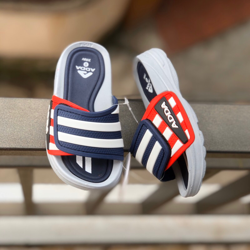 Dép lê quai ngang cho bé họa tiết kẻ sọc chính hãng ADDA chất liệu nhựa siêu bền, chống trơn trượt, không hôi chân