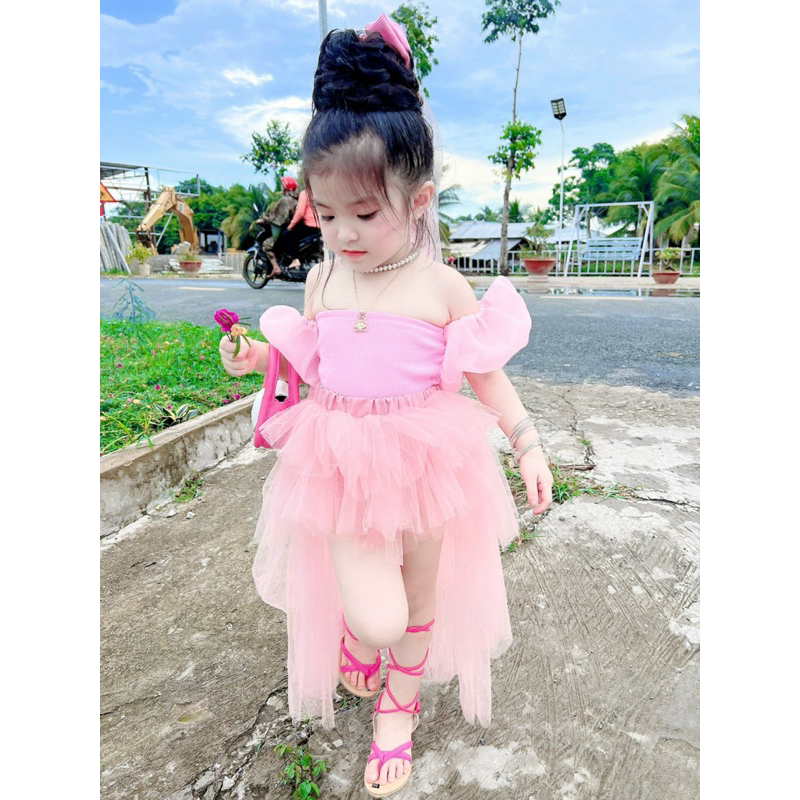 Váy cô dâu cho bé gái