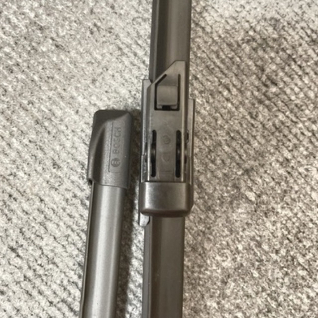 Chổi gạt nước mưa xe Vinfast Lux SA Lux A LuxSA LuxA  theo xe Bosch mềm