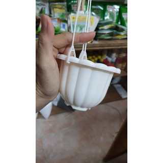 móc treo chậu nhựa
