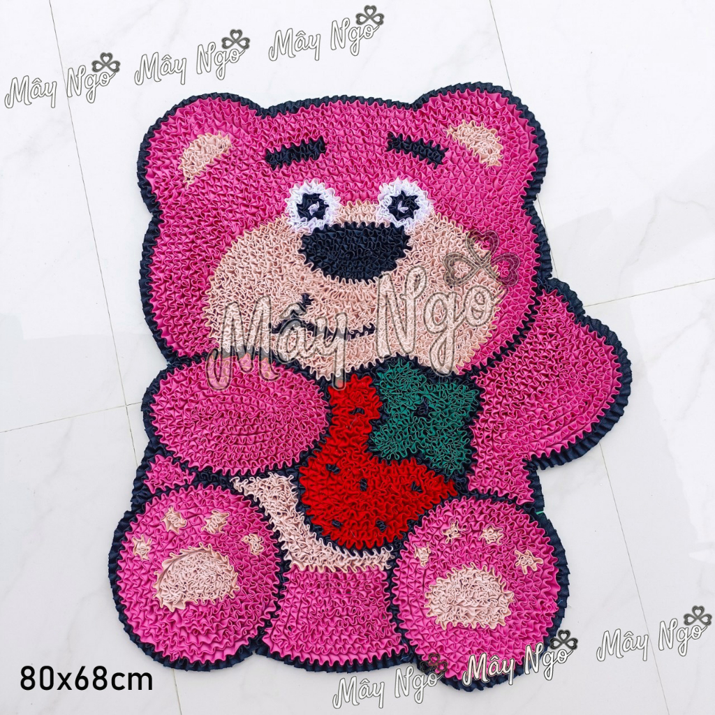 Thảm trang trí thảm lau chân gấu dâu lotso may thủ công