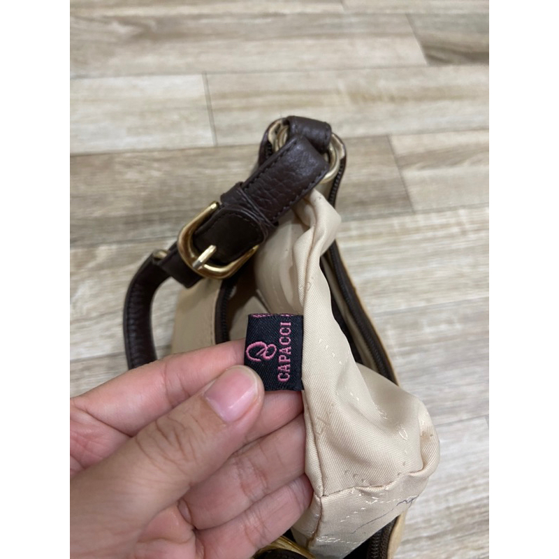 Túi da voi hiệu Capacci