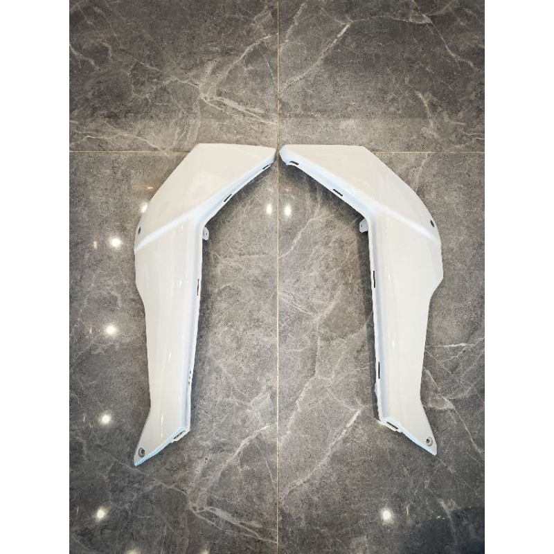 Ốp bình xe điện xmen không tem