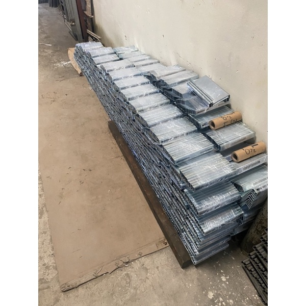 Bát Z solar điện mặt trời