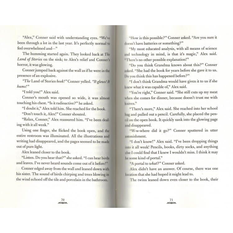 Sách - THE LAND OF STORIES- bộ 6 cuốn