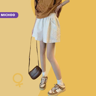 Quần Short Nữ Vải Xốp MICHOO Hoạ Tiết Dập Nổi Thời Trang