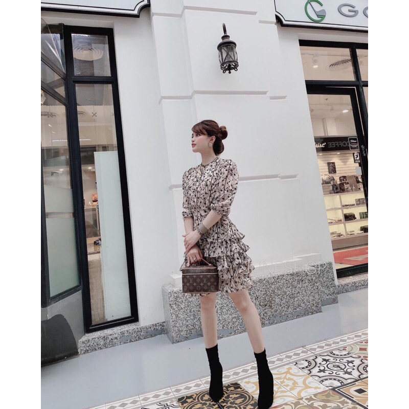 Đầm voal hoa nhung nổi xếp tầng