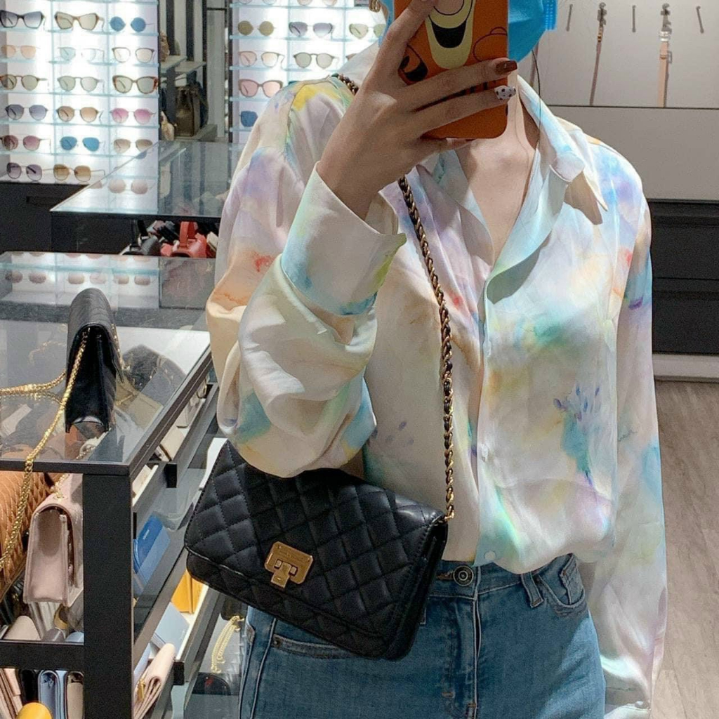 Túi CNK Quilted Cluctch đeo chéo trần trám size 20