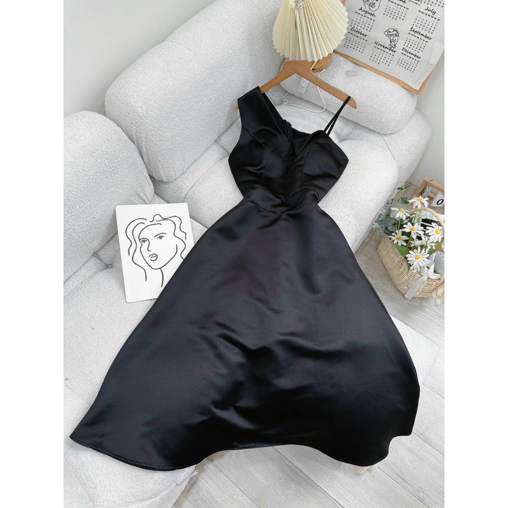 Đầm dây midi xòe lên form đẹp lắm ah