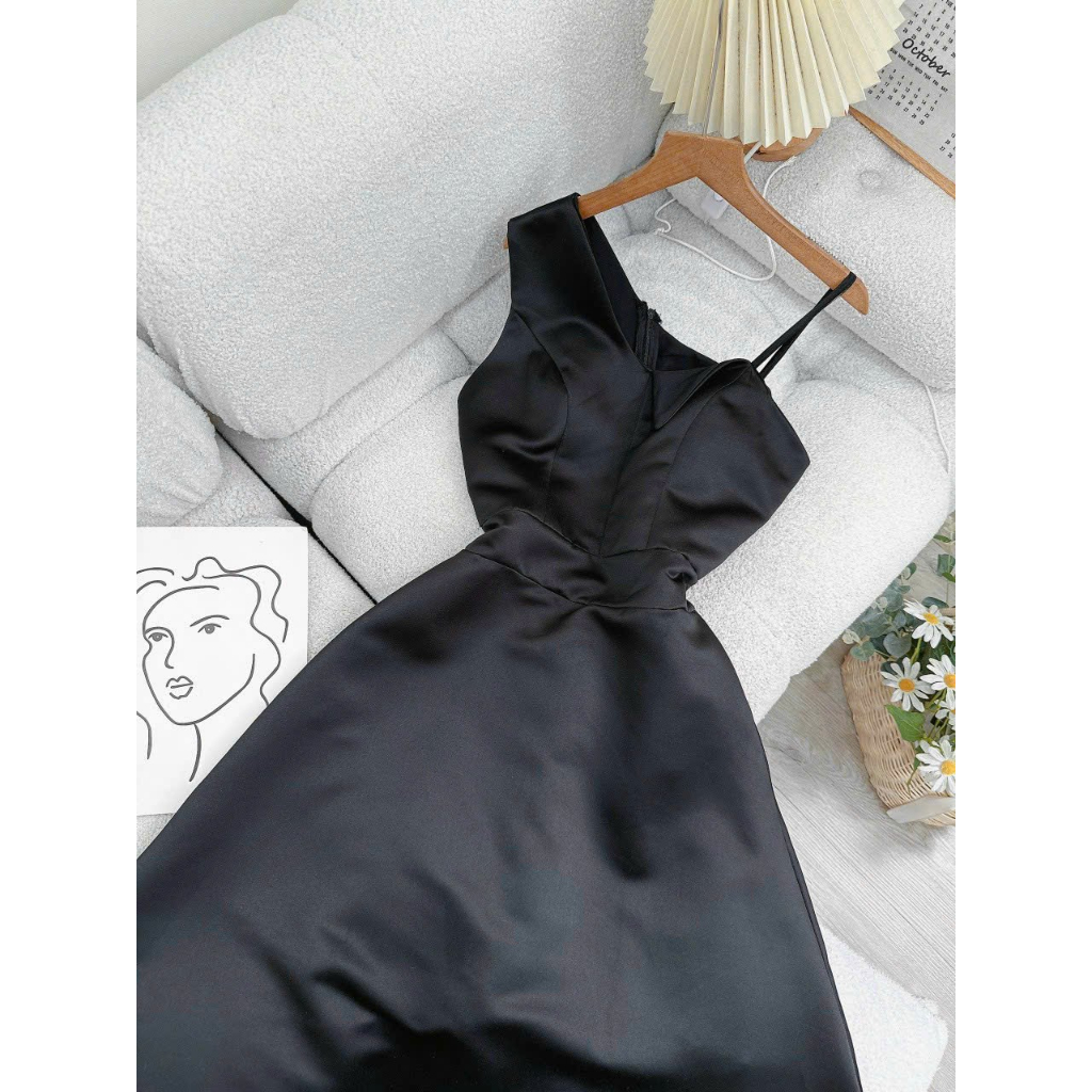 Đầm dây midi xòe lên form đẹp lắm ah