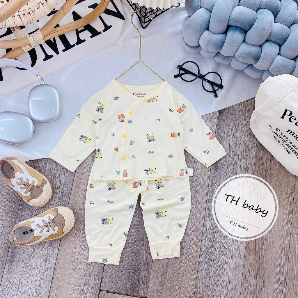 Bộ dài tay sơ sinh khuy lệch màu thun lạnh cho bé