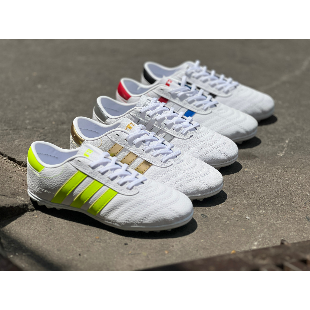 Giày đá banh quốc dân ba sọc da nhăn gót si chống trượt TCG