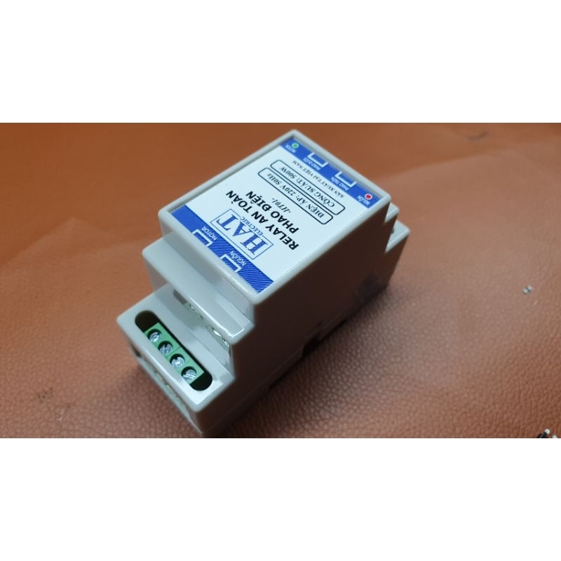 Relay an toàn chống giật cho phao điện