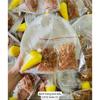 Bánh tráng phơi sương mềm dẻo kèm muối tép hành + bơ