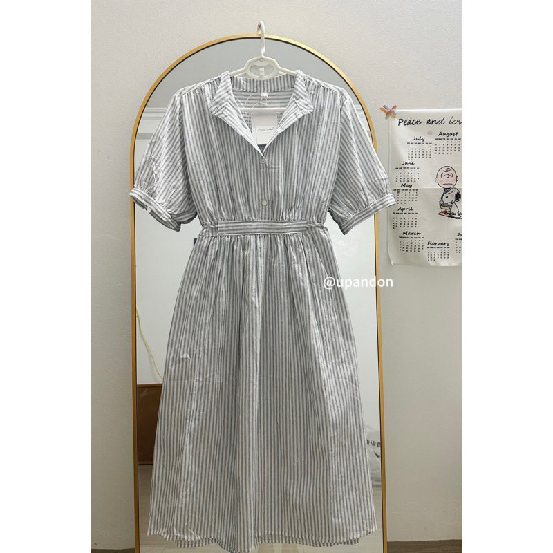 Váy sơ mi kẻ, cổ tàu, tay bồng, dáng dài phong cách Hàn Quốc