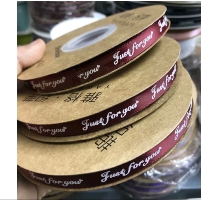1M Ruy băng lụacó chữ bản 1cm gói hoa, quà giá rẻ