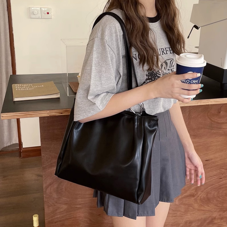 Túi xách nữ thời trang mẫu mới 2023 Tia by Sonn