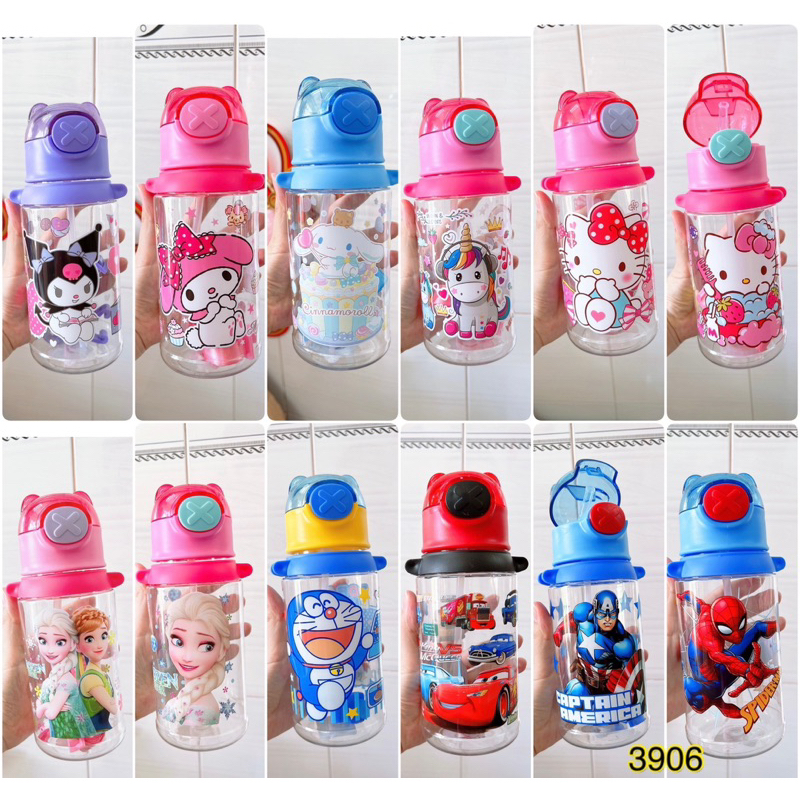 Bình Nước Kèm Ống Hút Dung Tích 600ml Mẫu Melody, Kitty, Kuromi, Doraemon, Siêu Nhân, Xe, Unicorn Cute Cho Bé Đi Học