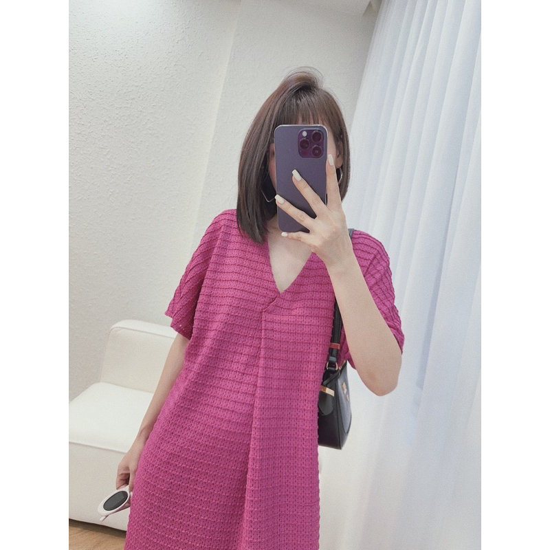 Váy len xốp cổ V xếp ly nhiều màu phom suông A dáng dài