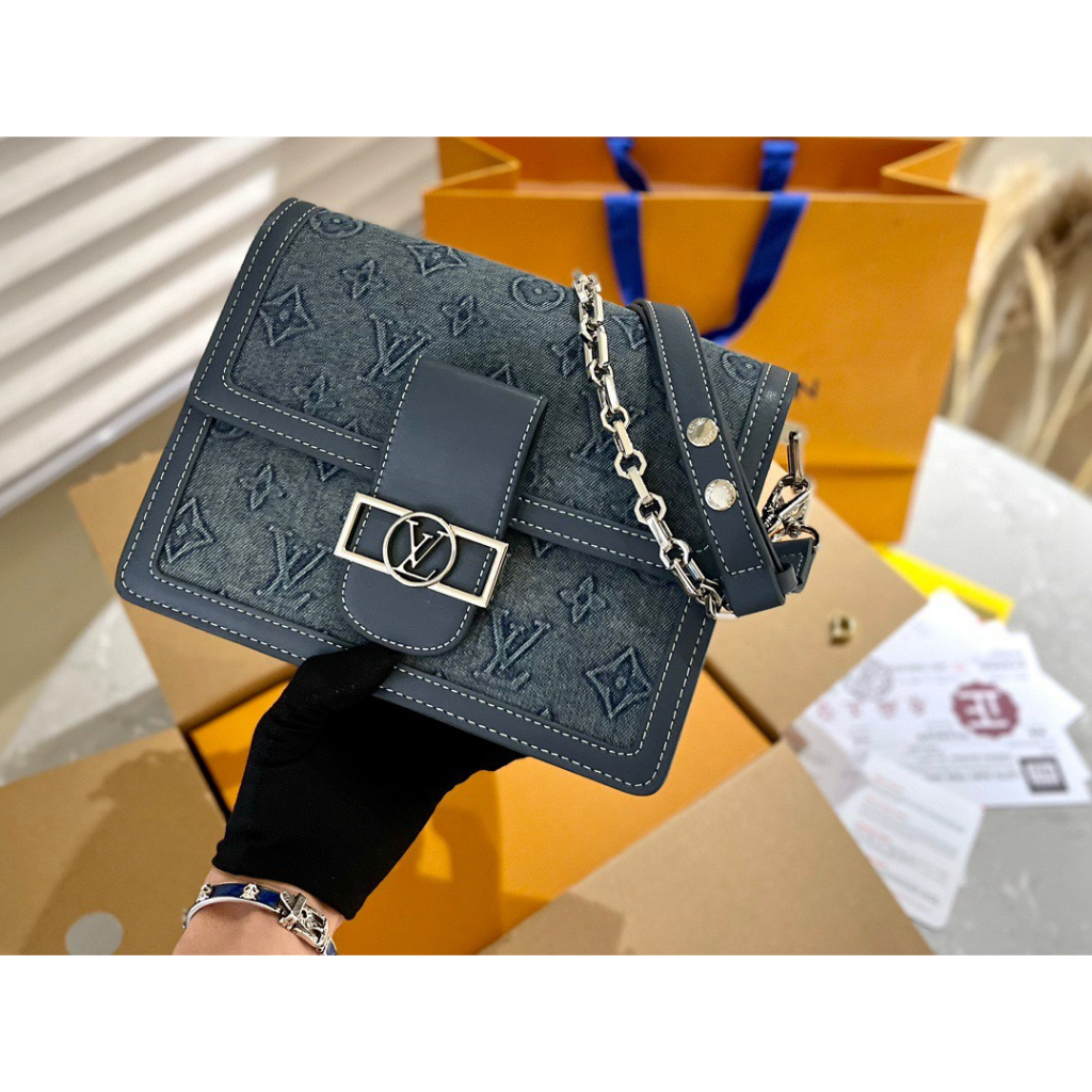 TÚI ĐEO CHÉO LVvs  DAUPHINE SZ 25 BẢN JEANS MỚ SIZE 25CM FULLBOX NAM CHÂM NHƯ ẢNH ẢNH THẬT TỰ CHỤP
