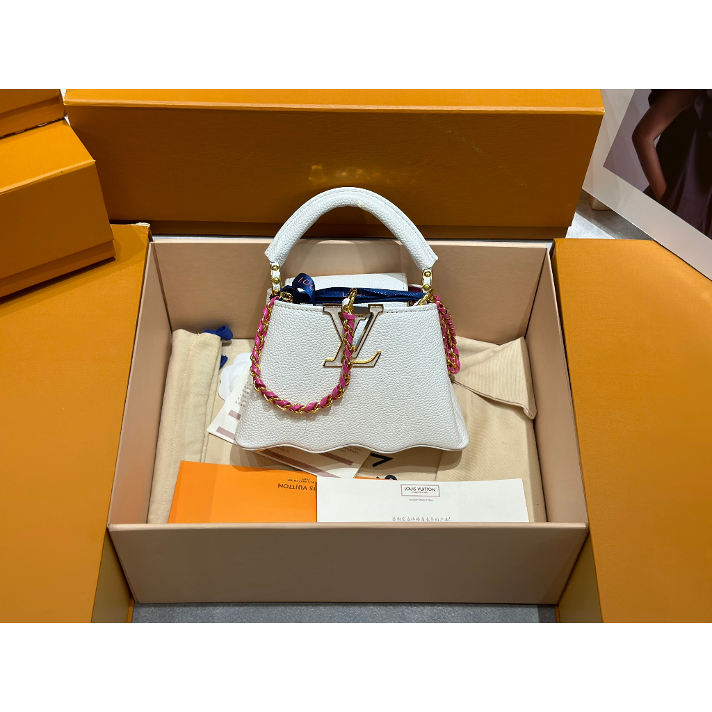 TÚI LV CAPU DA BÒ SZ20