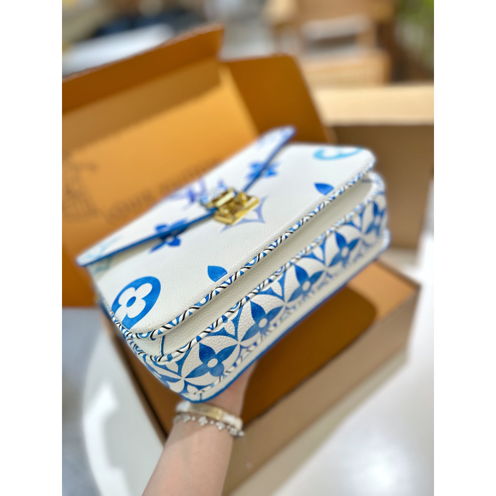 TÚI LV METIS HỌA TIẾT SZ25 DA BÒ