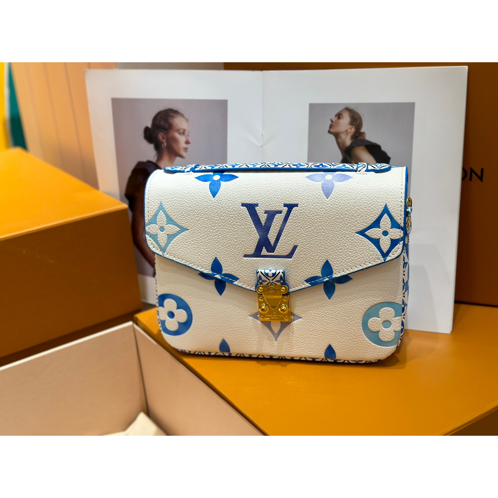 TÚI LV METIS HỌA TIẾT SZ25 DA BÒ