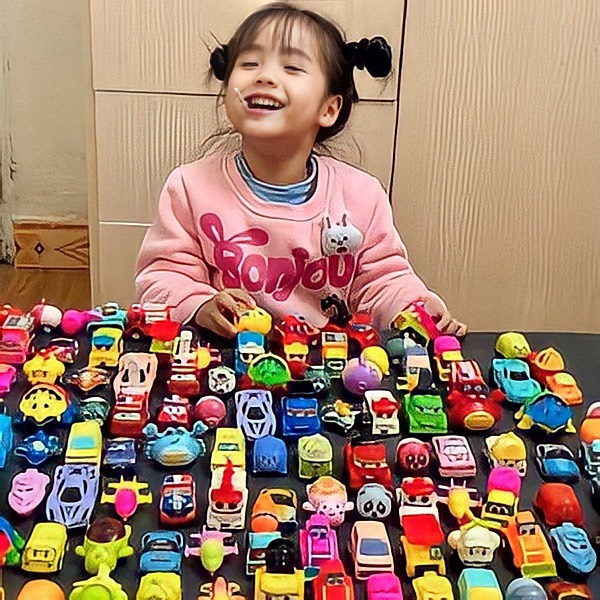 Ô tô đồ chơi mini chạy đà cót kéo lùi cực mạnh cho bé