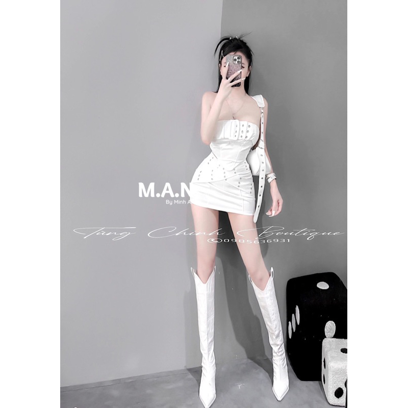 Đầm quây nữ cá tính đục khuy siêu chất