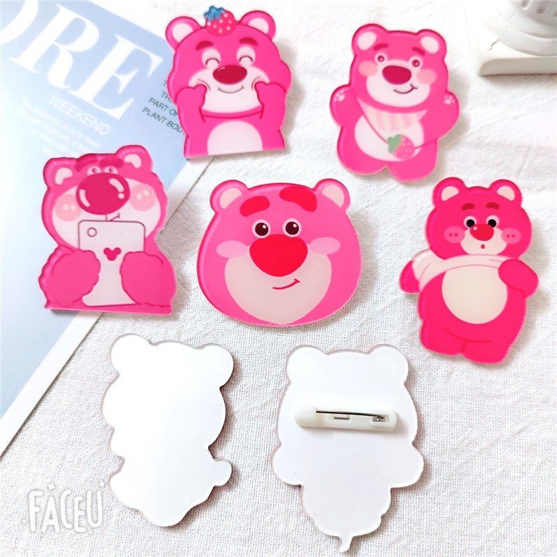 Ghim Cài Huy Hiệu Balo Mãu Gấu Dâu Cute