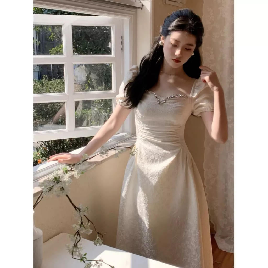 Đầm dự tiệc dáng dài khoét eo đính đá sang trọng Caron dress