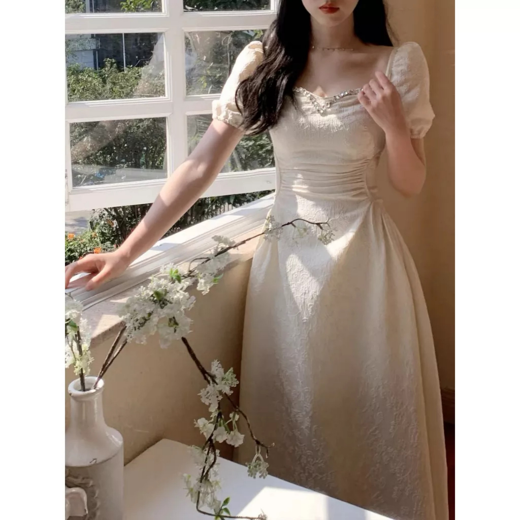Đầm dự tiệc dáng dài khoét eo đính đá sang trọng Caron dress