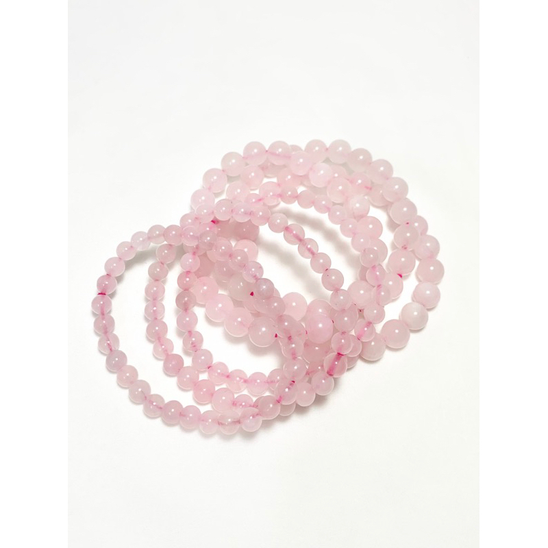Vòng tay Rose Quartz (thach anh hong) thu hút duyên lành