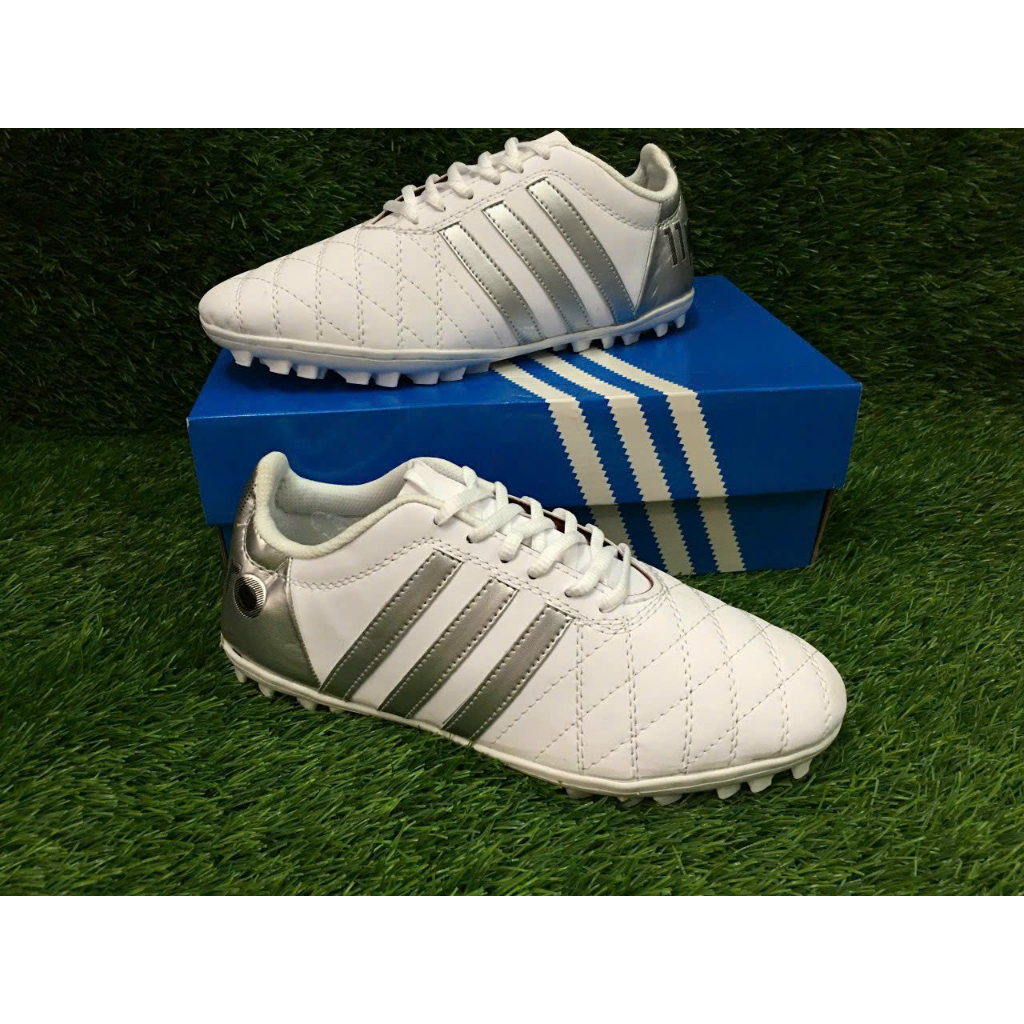 GIÀY ĐÁ BÓNG NAM, GIÀY 3 SỌC 11 PRO, ĐẾ CAO SU, ĐÃ KHÂU FULL ĐẾ