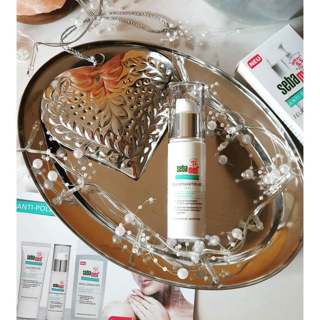 Sữa dưỡng cấp ẩm, sáng da, mờ thâm nám, bảo vệ da SPF20 Sebamed pH5.5 (30ml)