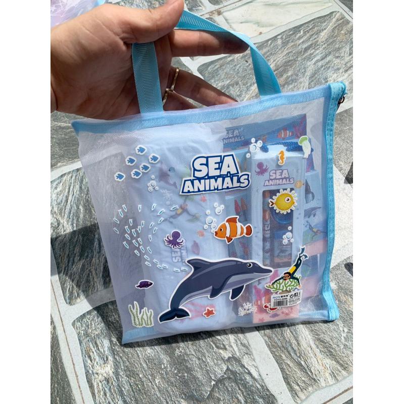 Set túi bút làm quà tặng cho bé trai và bé gái mới nhất năm 2023