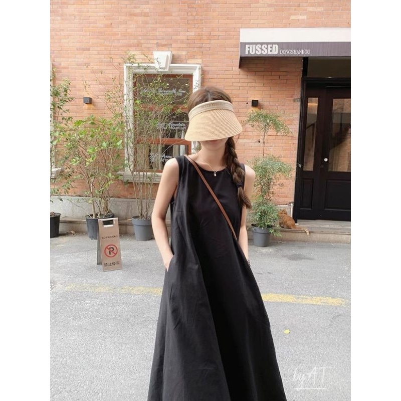 Đầm đũi dáng suông khoét lưng đi biển vnxk