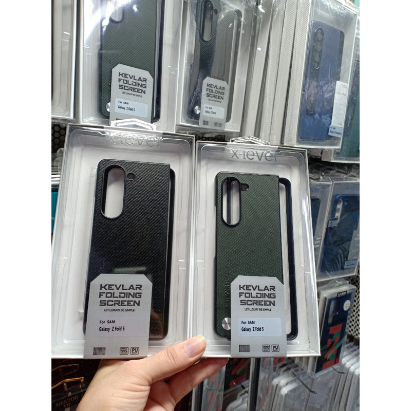Ốp lưng X-Level vân Carbon cho Samsung Z Fold 5 5G 2 mảnh ôm máy chống vân tay