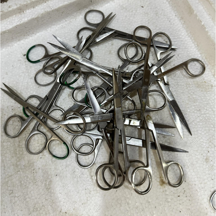 Banh nhíp kéo hàng bãi tồn kho thanh lý theo ký