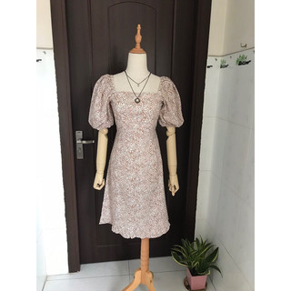 Đầm đuôi cá tay phồng hoa nhí