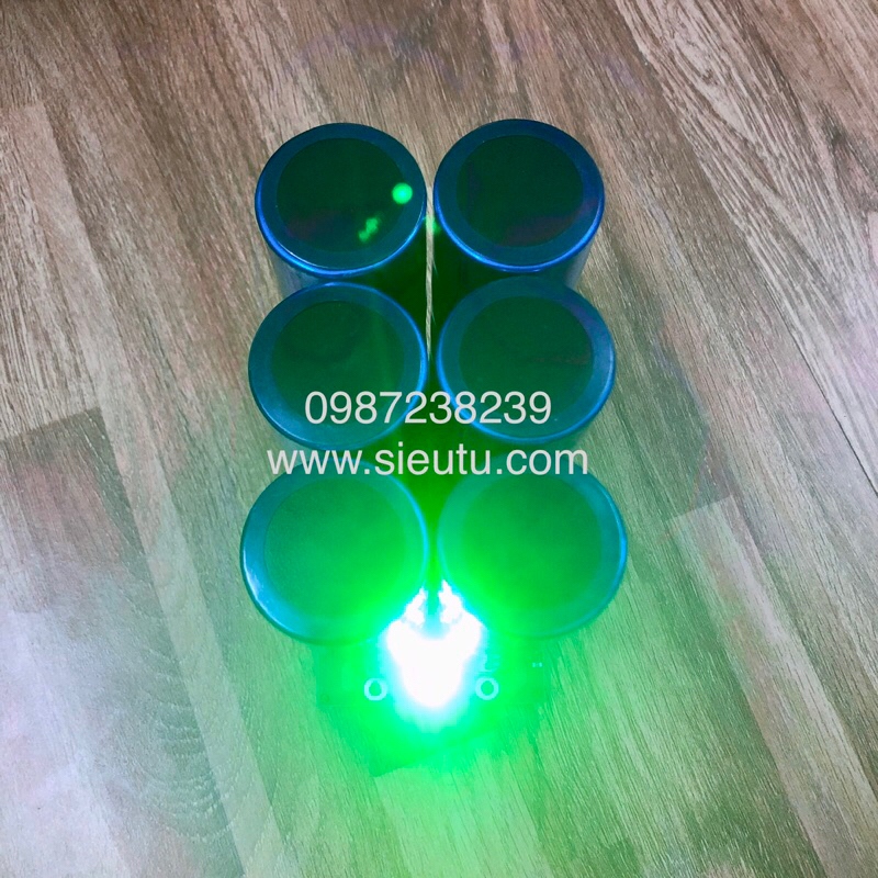 Siêu tụ điện 1400F x 6 kèm mạch cân bằng điện áp